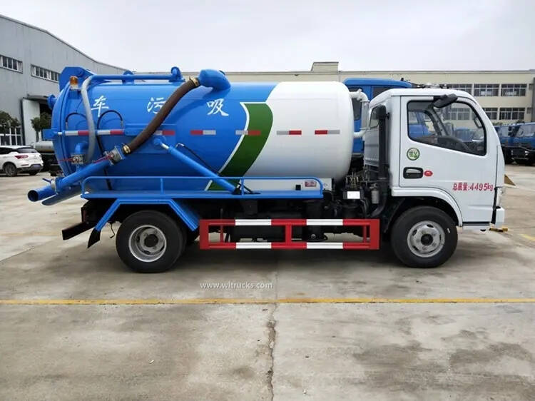 Dongfeng 5m3 sewage suction truck