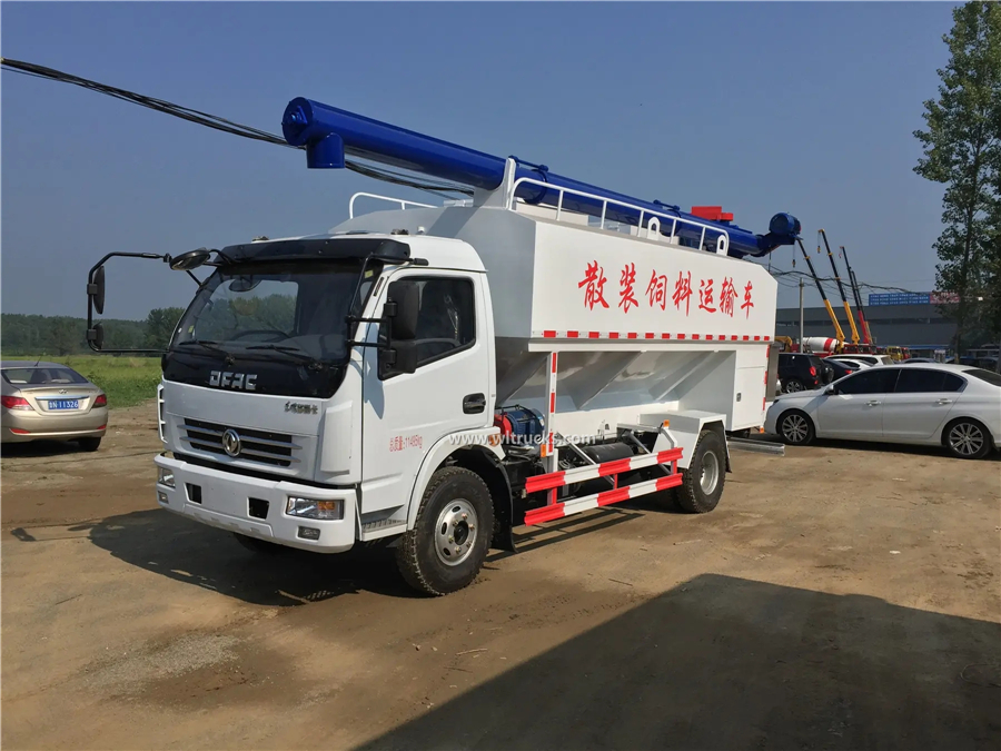Dongfeng Duolika 12m3 Bulk Feed Transport Truck