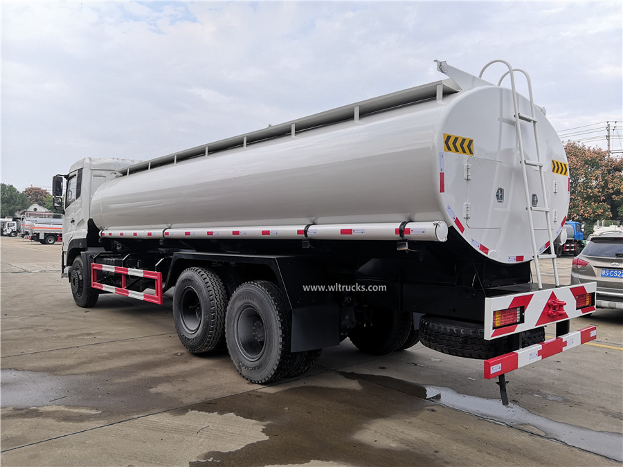 Euro 4 Dongfeng Kinland 20cbm oil tanker truck