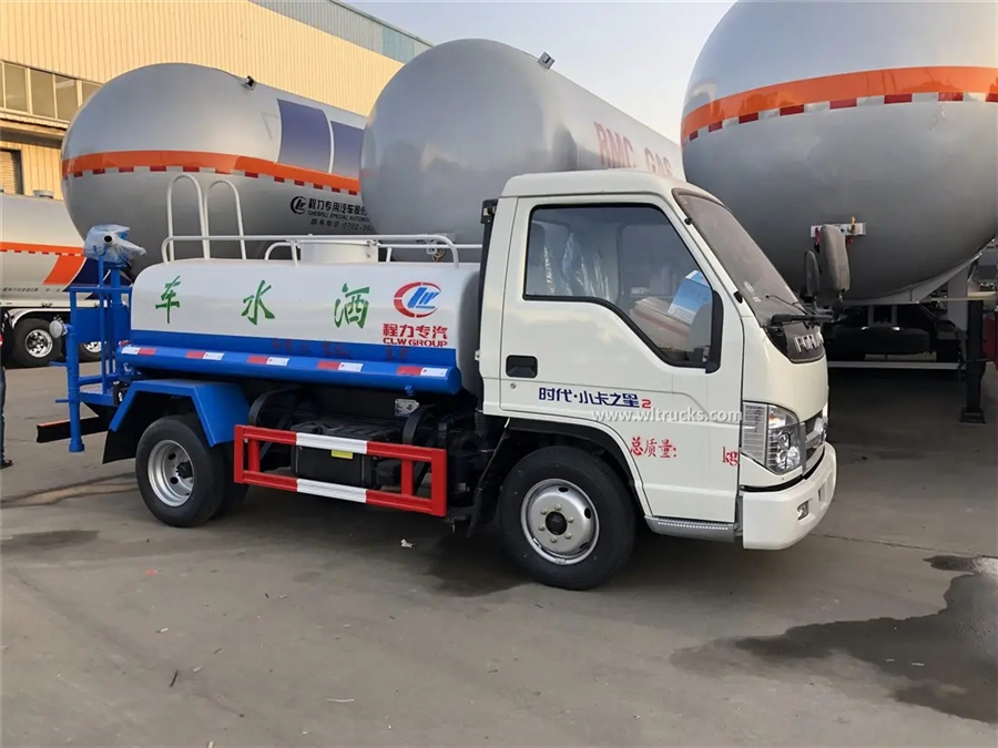 Forland mini water tank truck