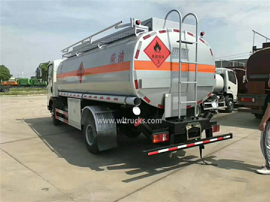 HOWO 15cbm refueling truck