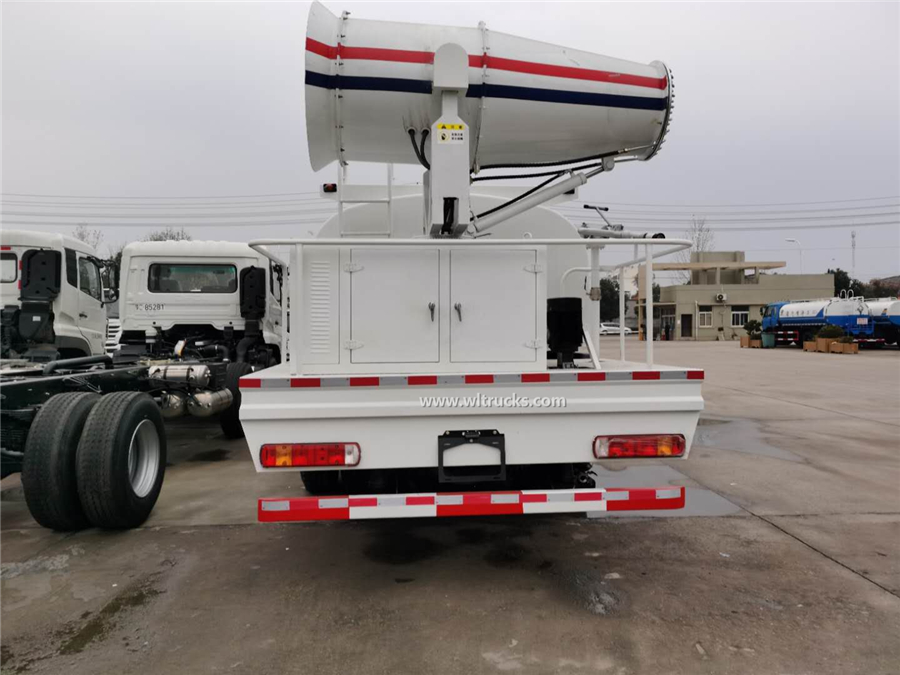 HOWO 80m Disinfection truck