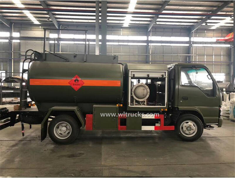ISUZU 5000 liters Aircraft fuel bowser truck