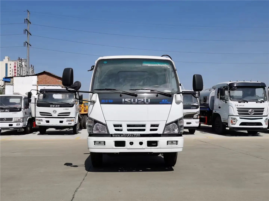 ISUZU NKR 8cbm garbage compactor truck