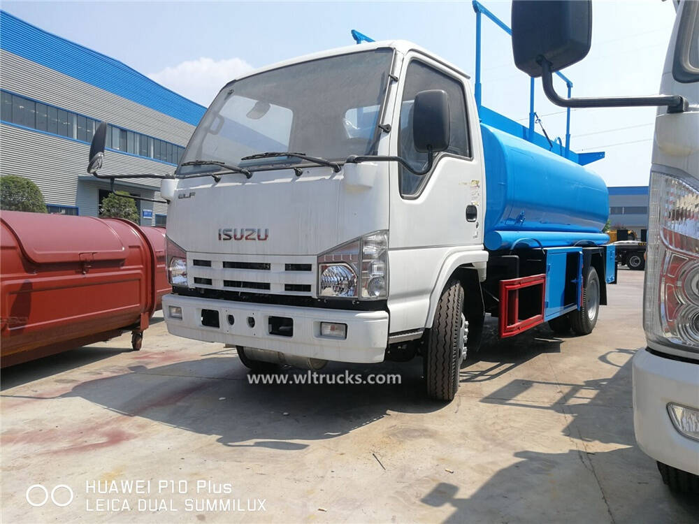 Japan Isuzu nhr 5cbm Fuel oil Dispenser Truck