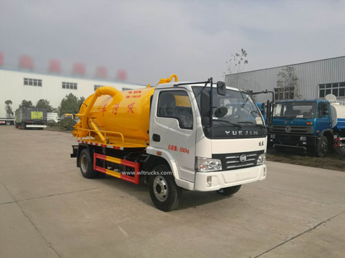 Yuejin 5000 liters sewage sucking truck