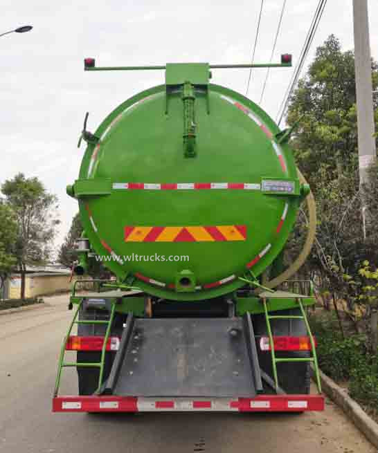 10 wheel FAW 18000 liters vacuum sewage suction truck