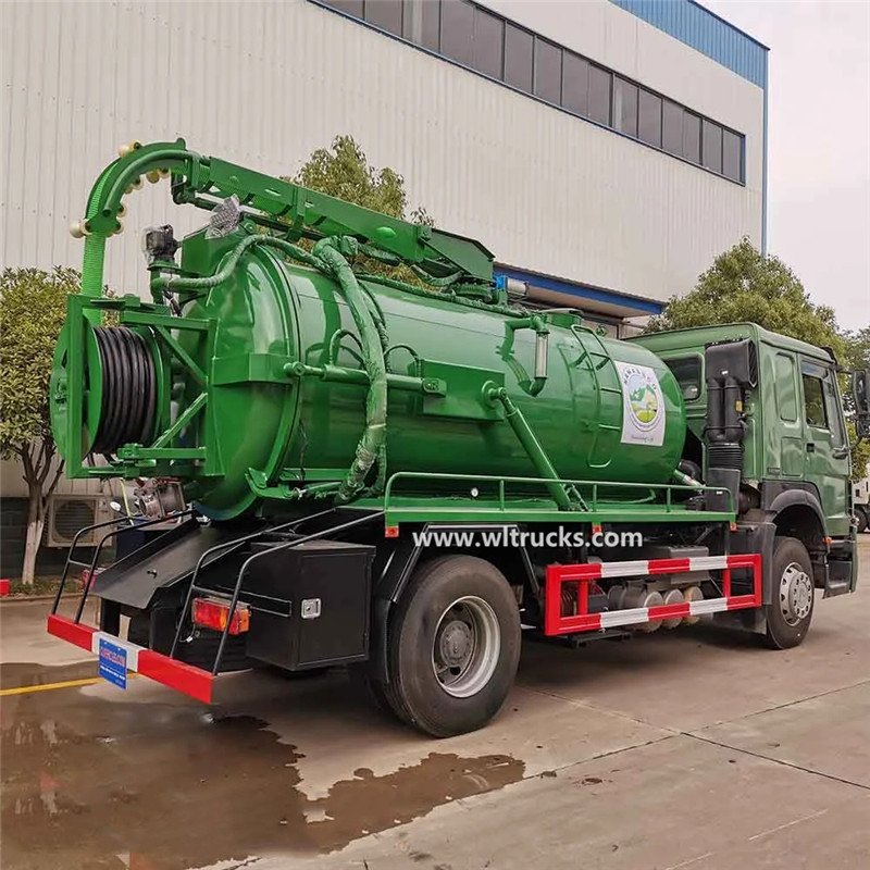 6 wheel Sinotruk HOWO 12cbm combined sewer jetting vacuum tanker truck