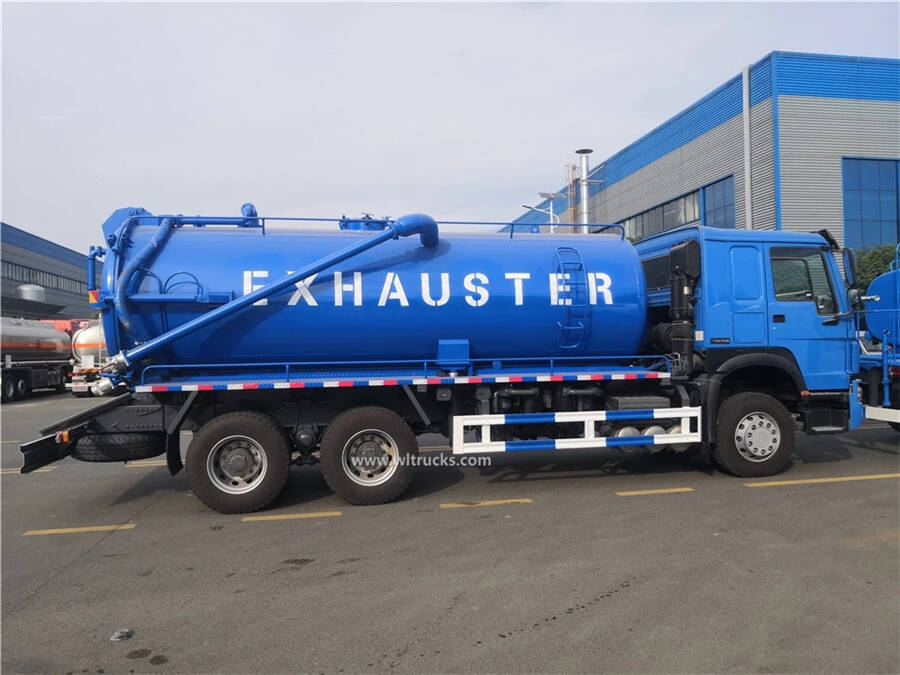 6x4 HOWO 18000 liters sewage suction truck