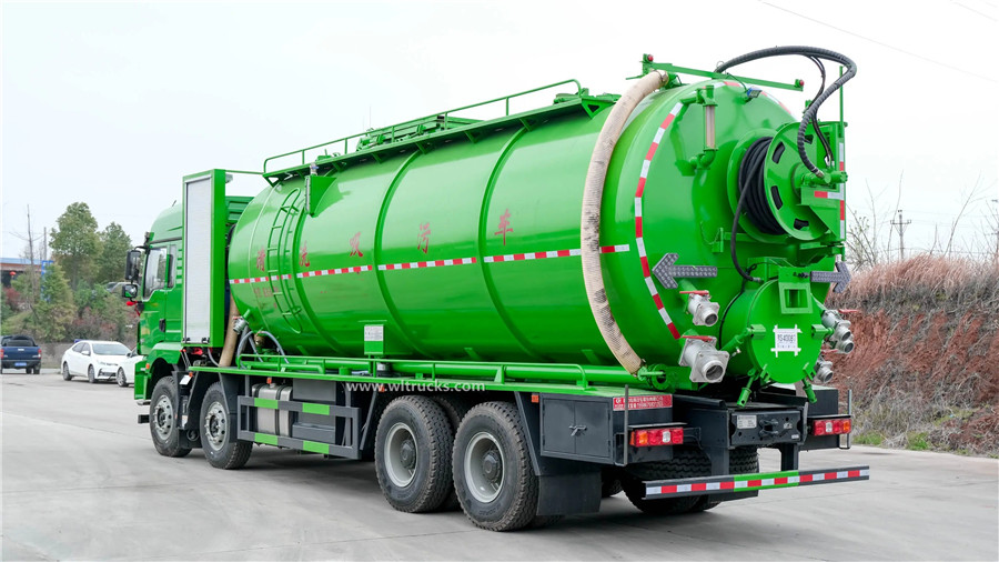 8x4 Shacman 30000 liters sewage vacuum jetting truck