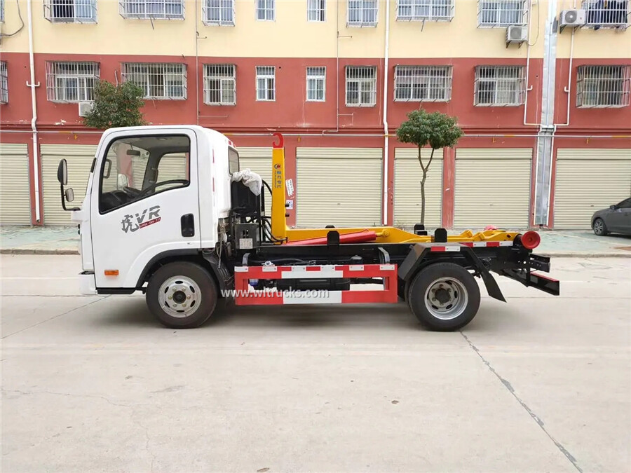 China FAW 5-6m3 hook arm lifting garbage truck