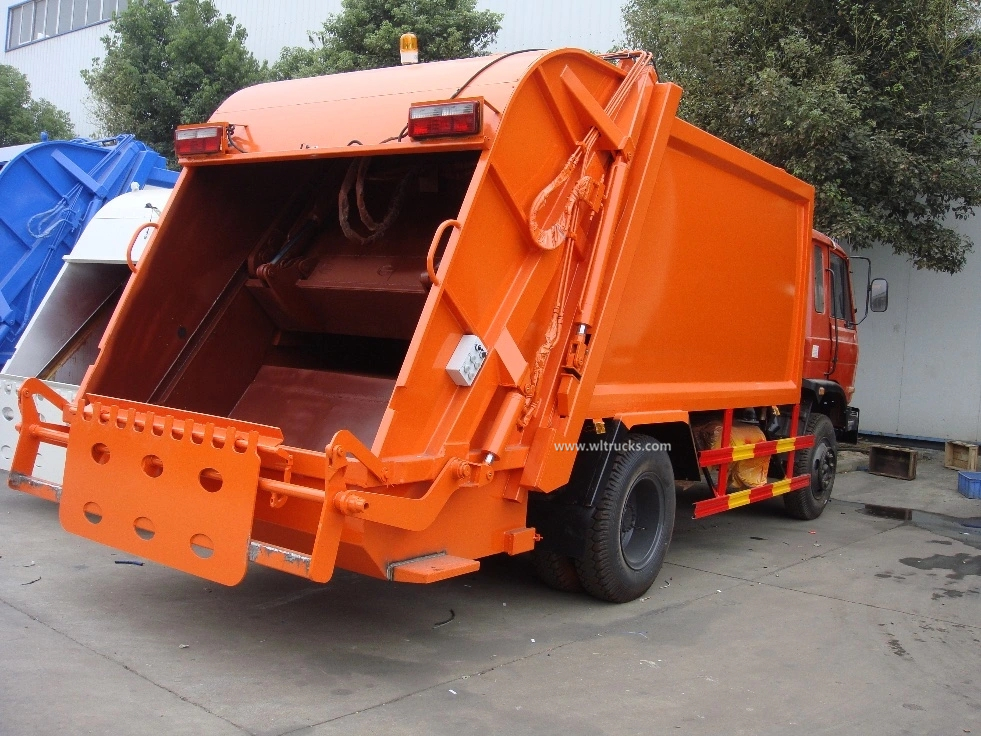 Dongfeng 10000L waste truck compactor