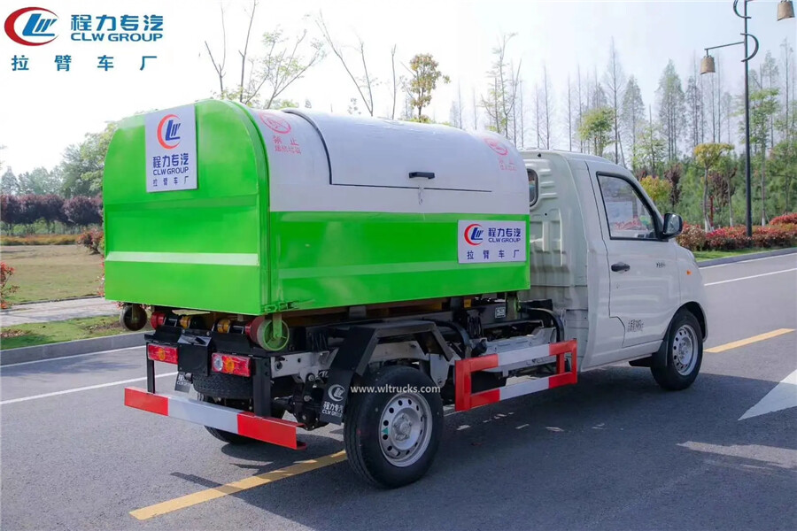 Forland 3 cubic meters gasoline hook lift garbage truck