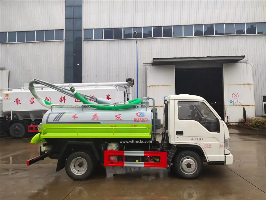 Forland 3000 liter fecal suction truck