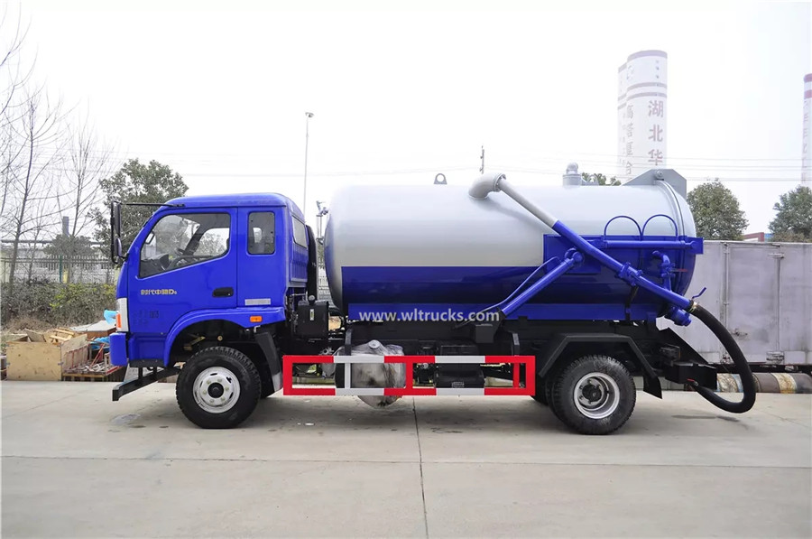 Forland 8000L toilet vacuum truck