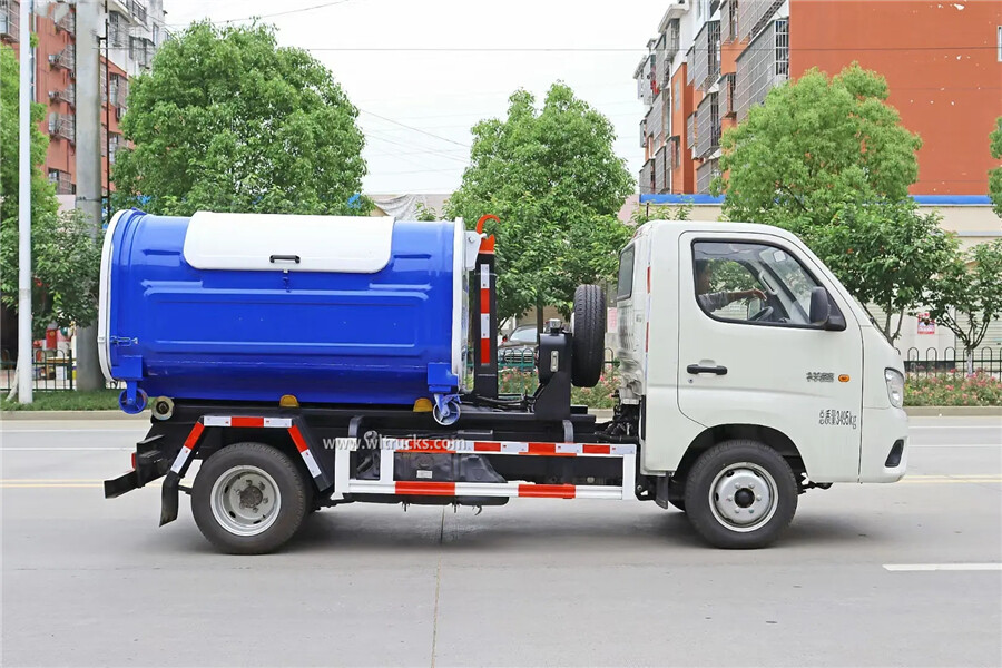 Foton 3cbm hook arm lift garbage truck