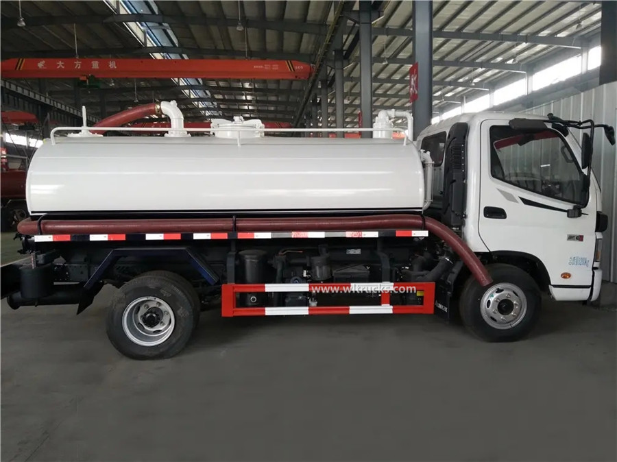 Foton Aumark 8000L septic tank truck