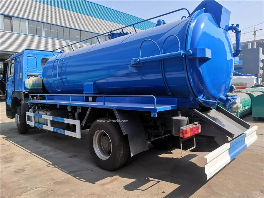 HOWO 15cbm vacuum sewage suction truck