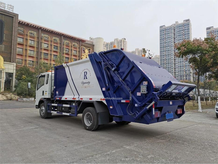 Howo 8 cubic meters compactor rubbish truck