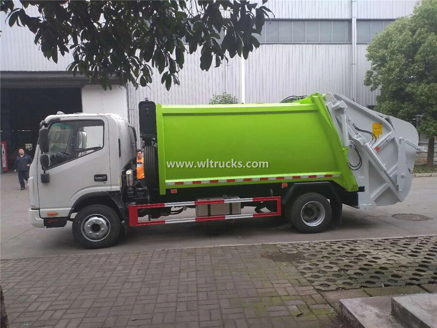 JAC shuailing 5cbm compactor rubbish recycle truck