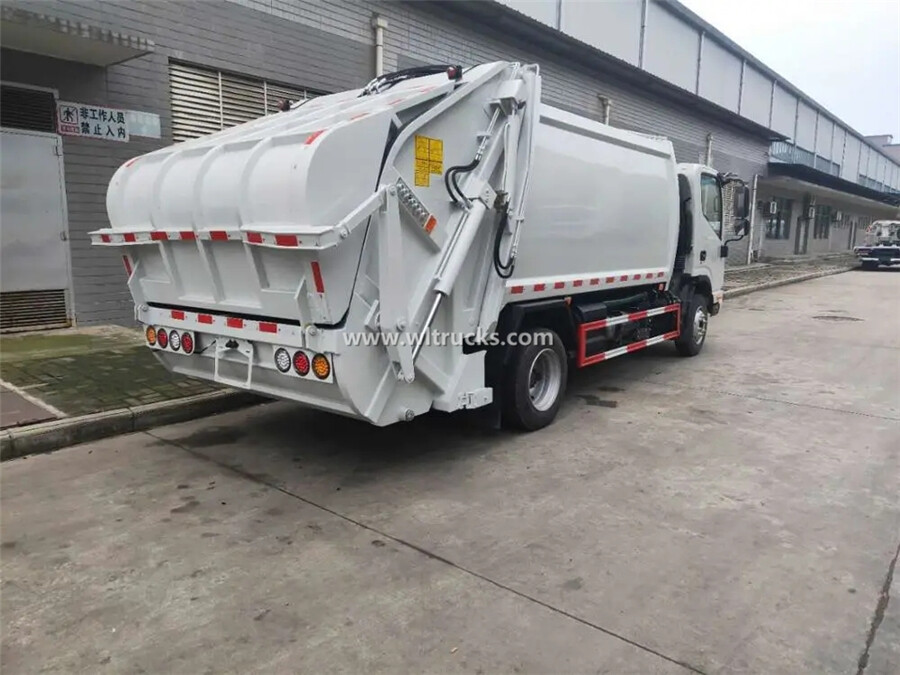 JAC shuailing 8 cubic meters compactor trash recycle truck
