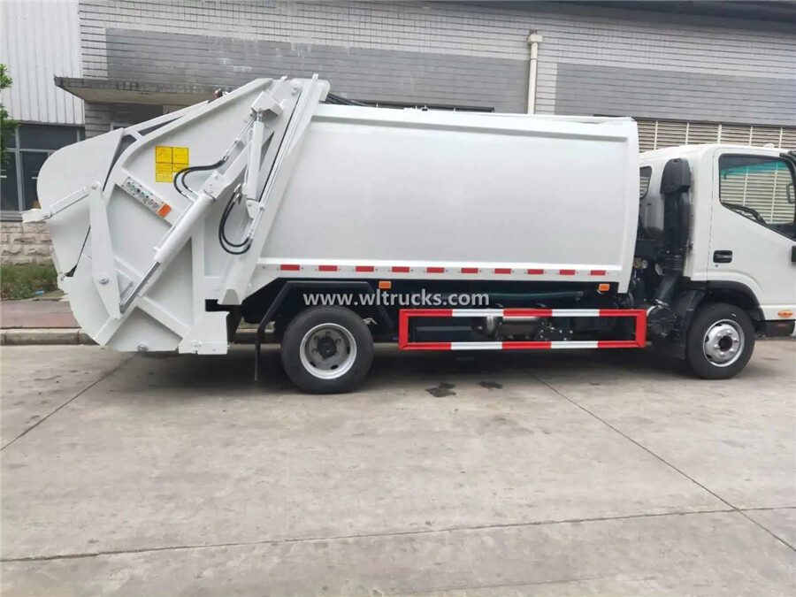 JAC shuailing 8000L compactor refuse recycle truck