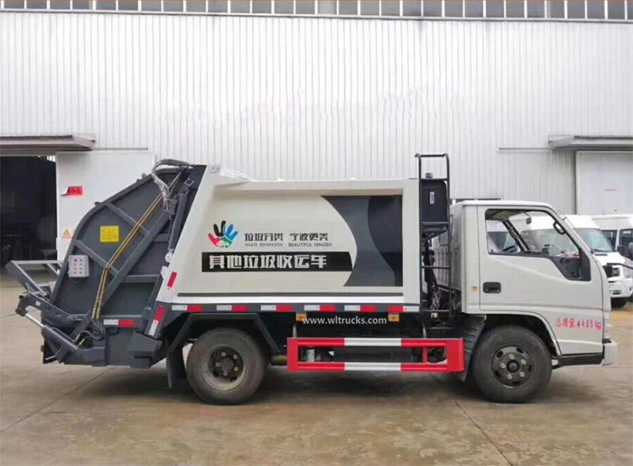 JMC 5m3 compactor garbage truck