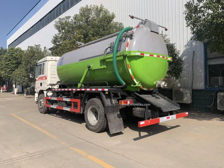 Shacman 12000L sewage suction truck