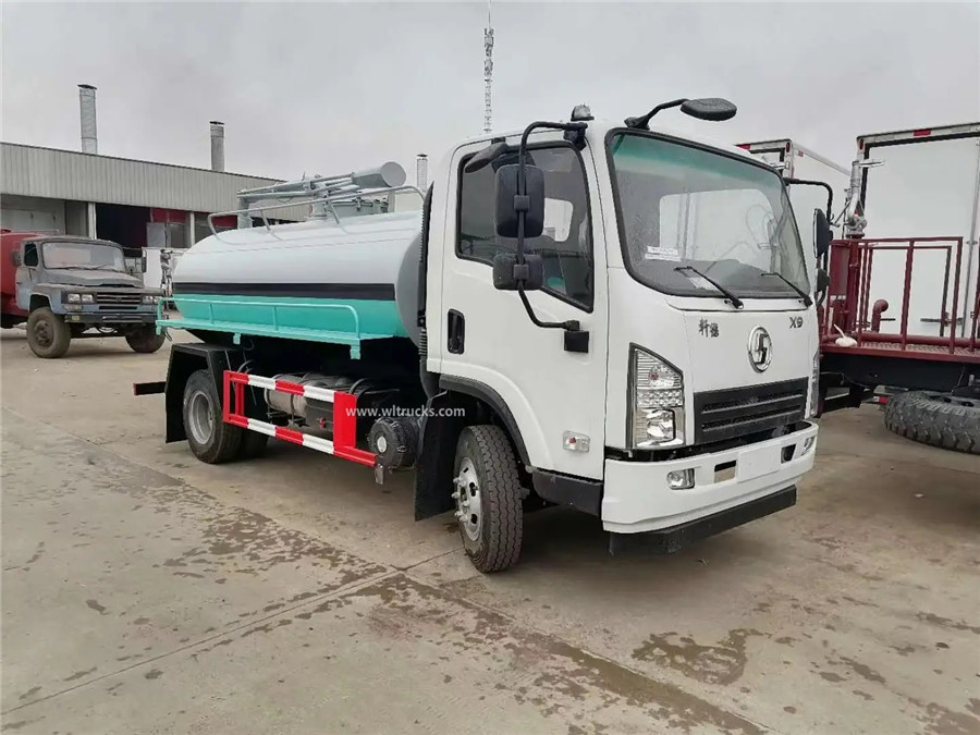 Shacman 5000 liters vacuum tank septic truck