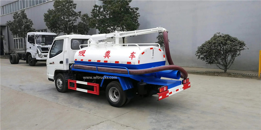 T-KING 3m3 small toilet vacuum truck