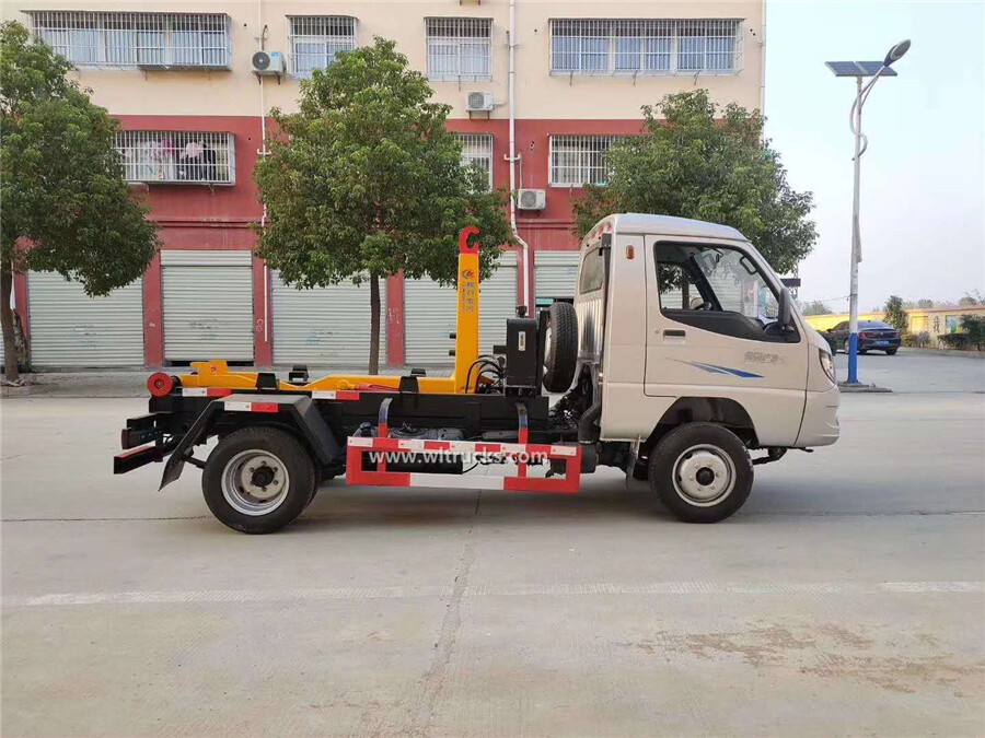 T-King 1 ton petrol detachable bulk container garbage truck
