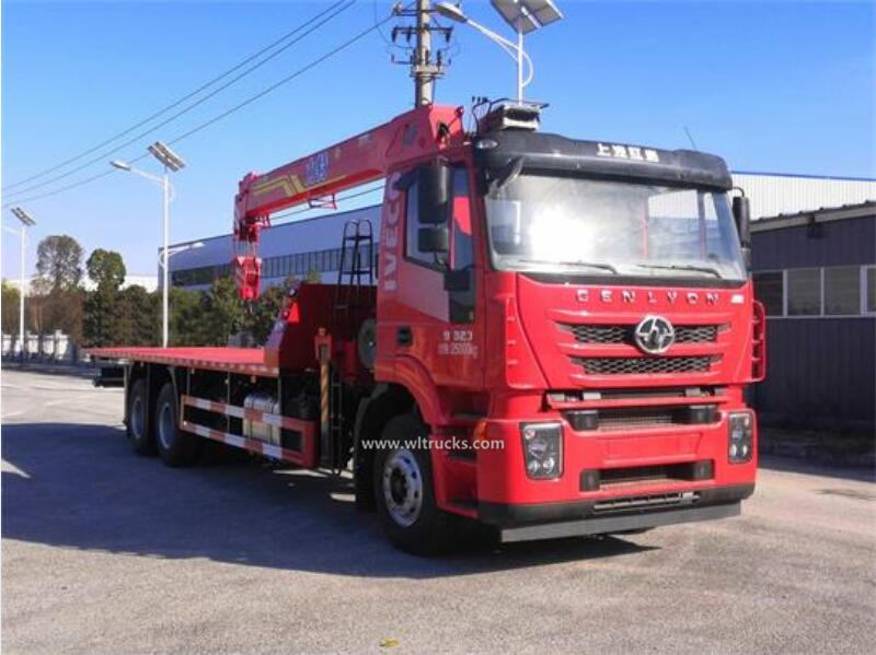 10 wheel SAIC IVECO GENLVON 20 ton platform wrecker truck