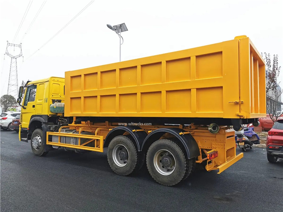6x4 HOWO 16-18 cubic meters hydraulic lifter garbage truck