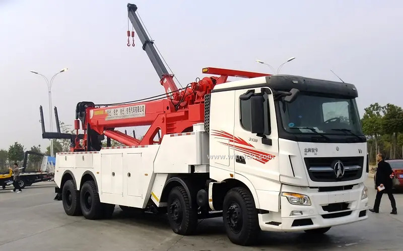 8x4 North Benz 60 ton rotator recovery wrecker truck