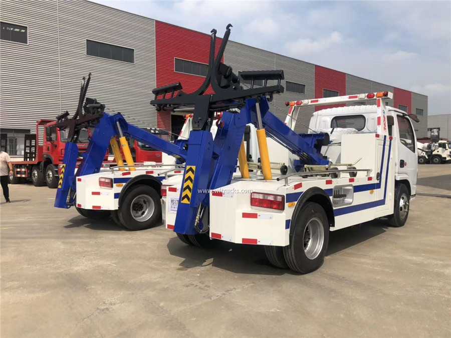 DFAC mini 3 tonne wrecker towing trucks