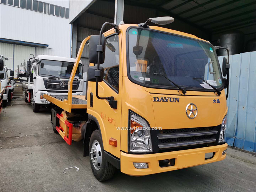 Dayun flat wrecker 3ton truck