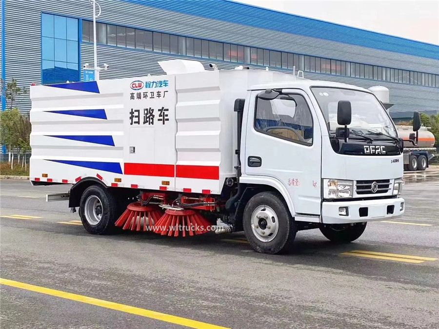 Dongfeng 5cbm street sweeper truck