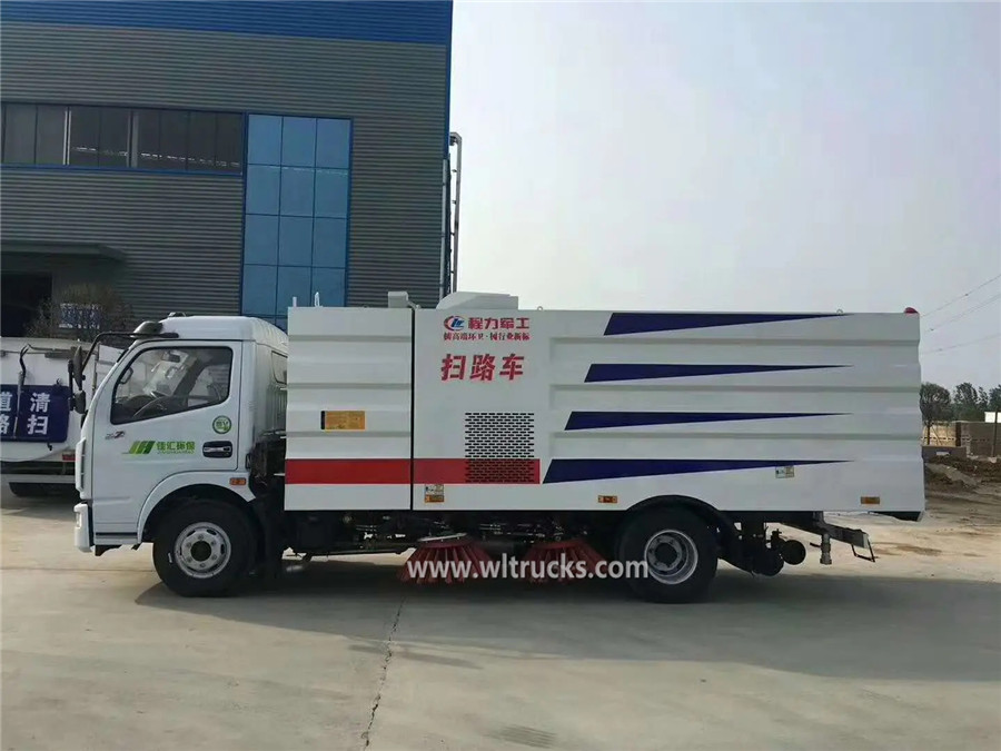 Dongfeng 8cbm road sweeper truck