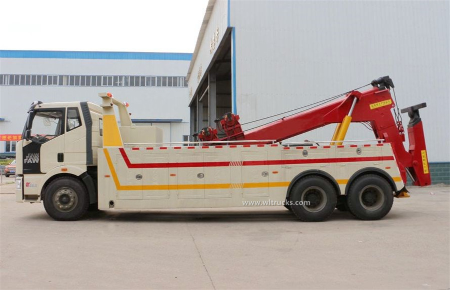 10 wheel FAW 30 ton rotator wrecker truck