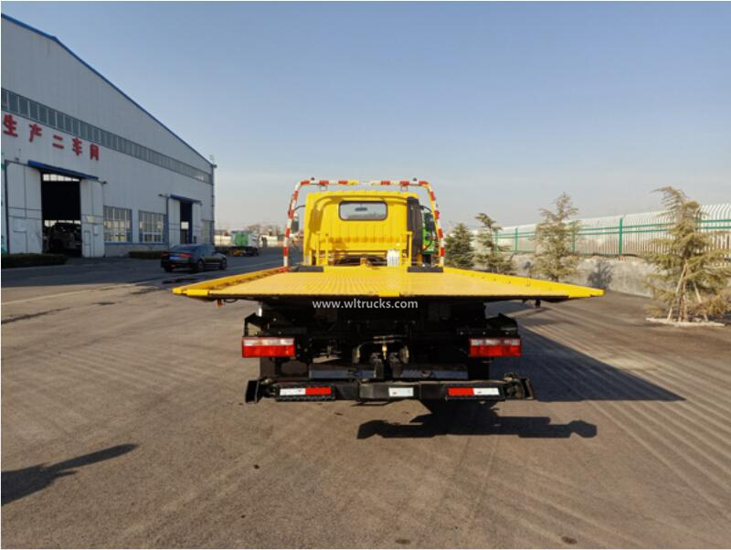 FAW 5 ton recovery tow truck