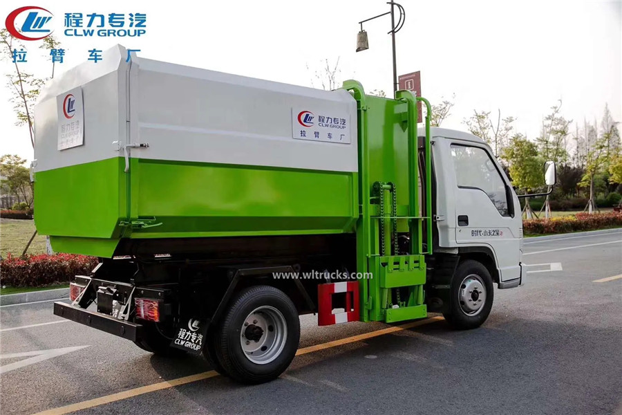 Foton 5 cubic meters bin lifter garbage truck