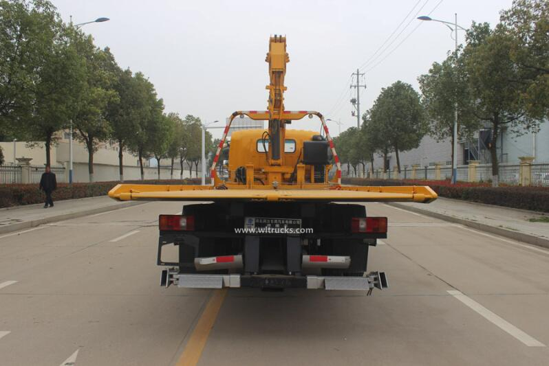 HOWO 4 ton flat wrecker tow truck crane