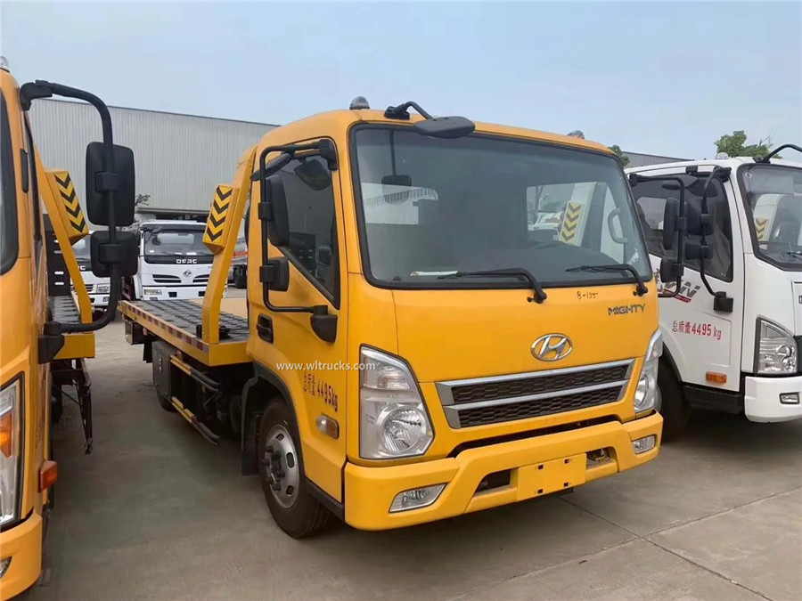 Hyundai 3 ton flatbed commercial wrecker tow truck