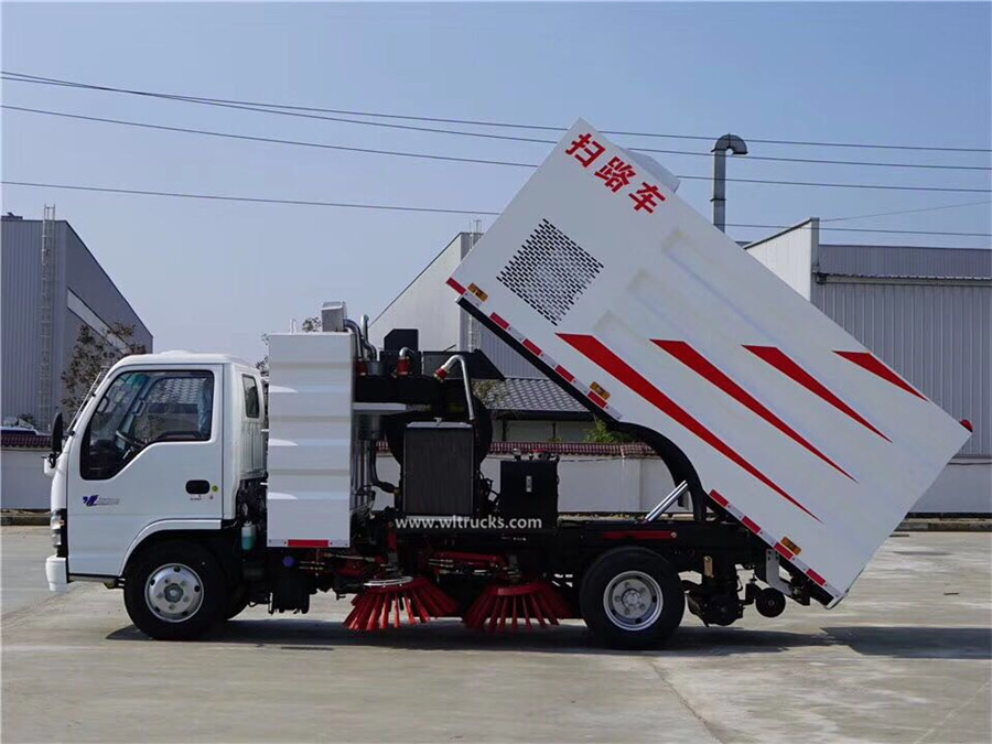 ISUZU 4K ENGINE 8cbm sweeper machine