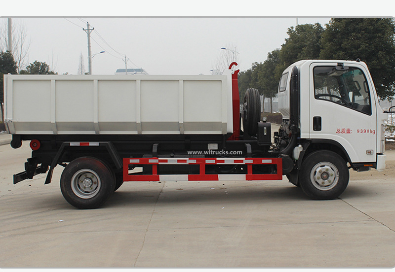 ISUZU ELF 8 ton hook arm lifting garbage truck