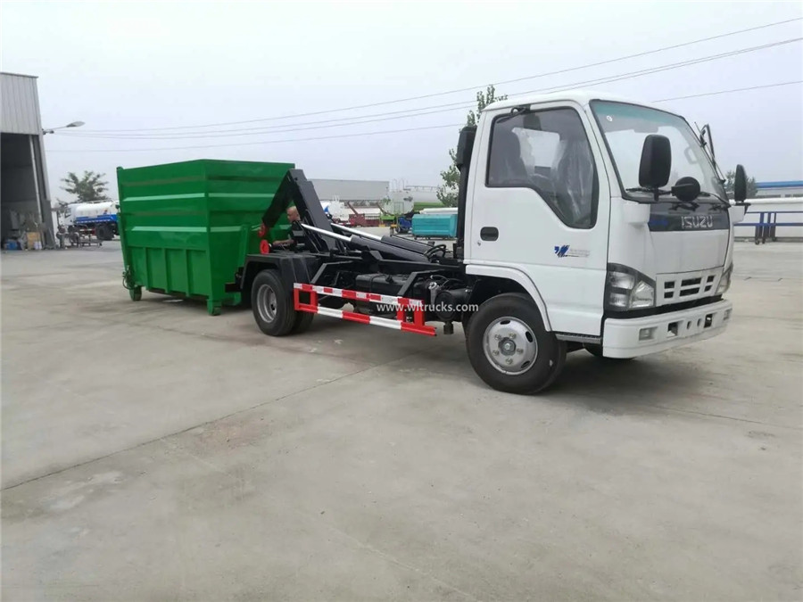 ISUZU NKR 6-8m3 hydraulic lifter garbage truck