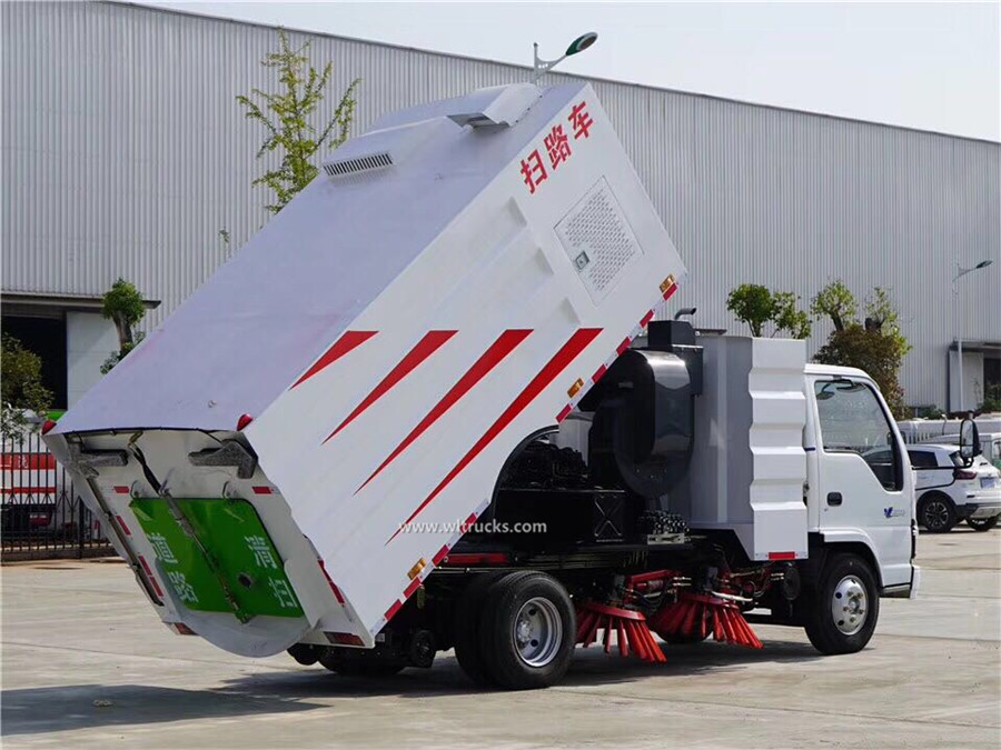 ISUZU NKR 8m3 street sweeper truck