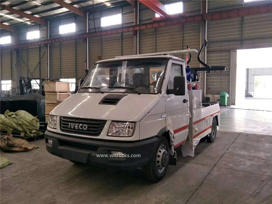 IVECO 3 ton tow truck wrecker carrier