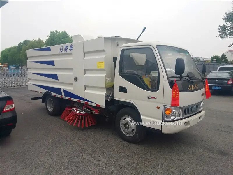 JAC 5 ton vacuum asphalt brush sweeper truck