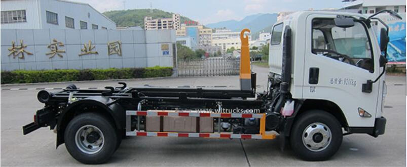 JMC 5 cubic meters hook arm lifting garbage truck